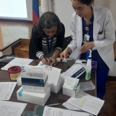 Capacitación integral en salud y pruebas rápidas para población con consumo de SPA